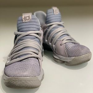 Nike KD 918365-007 Grey Cool Kevin Durant Sneakers Sz 6Y